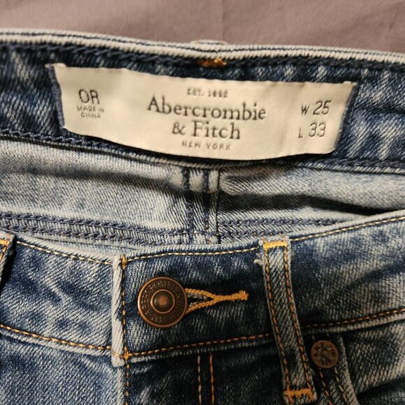 A&F Skinny Boot - Picture 4 of 5